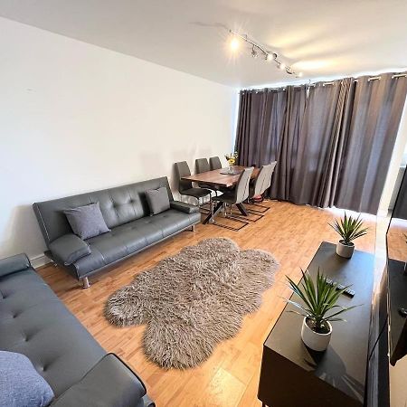 Lovely Apartment In London Victoria Экстерьер фото